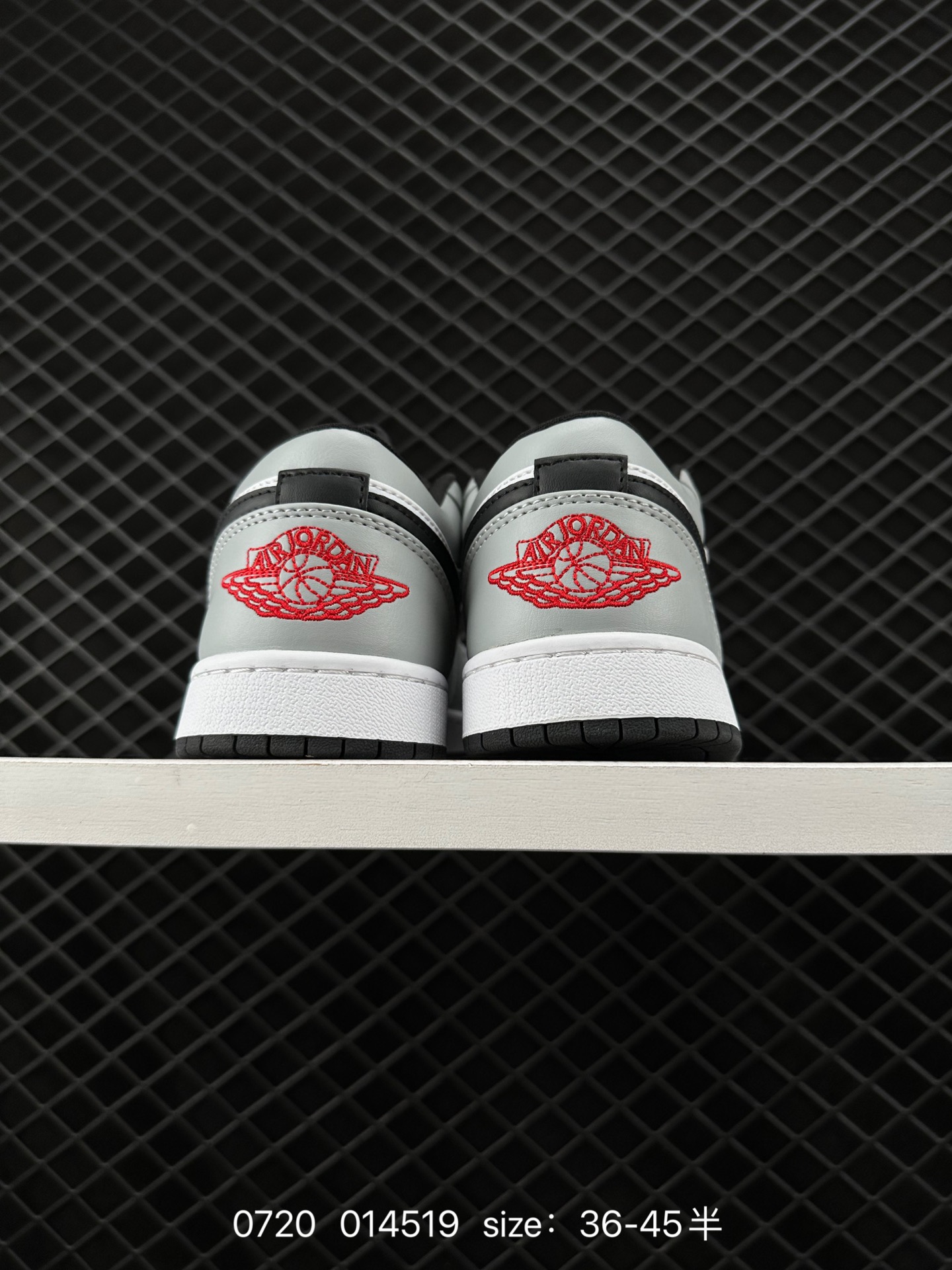 Air Jordan 1 Low AJ1